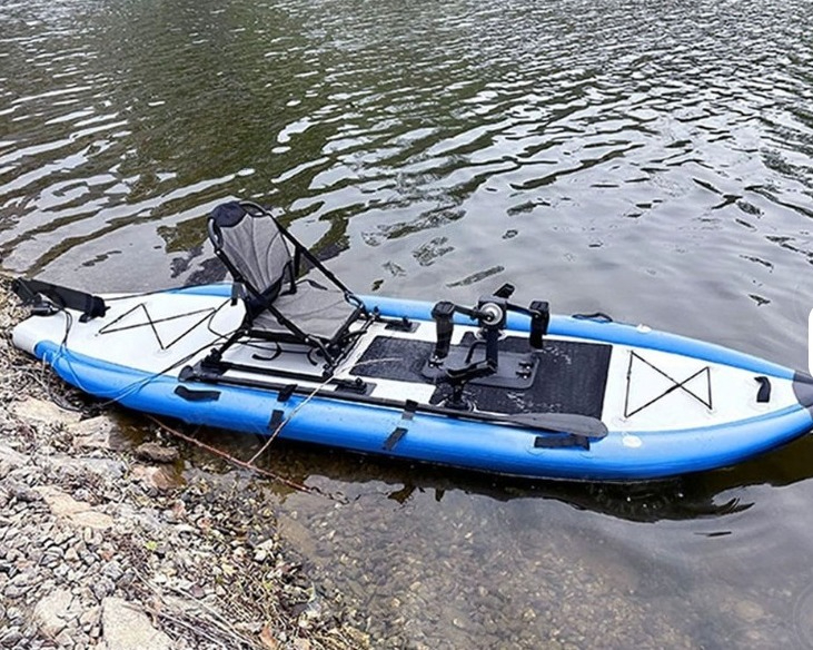 قارب كاياك احترافي للاستخدام ا - مراجعة Fishing Kayak Pedal Drive وسعره